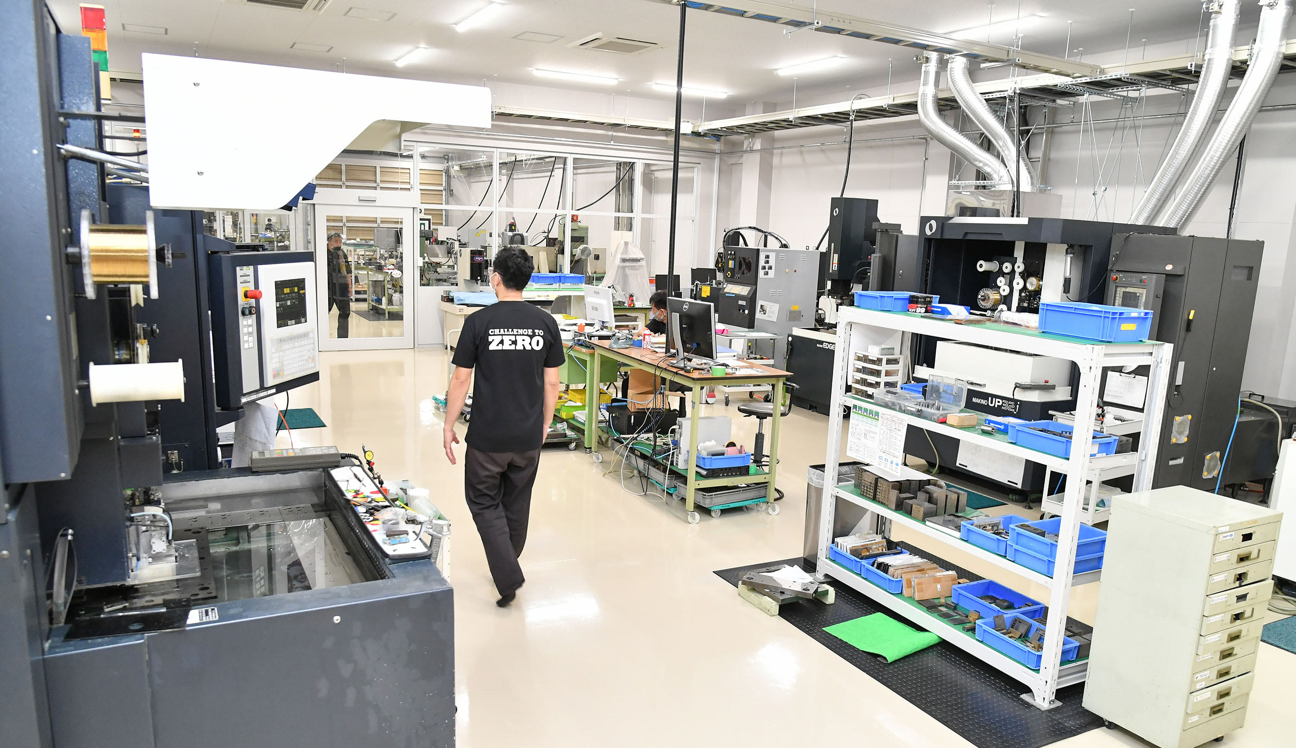 ワイヤ・放電 画像